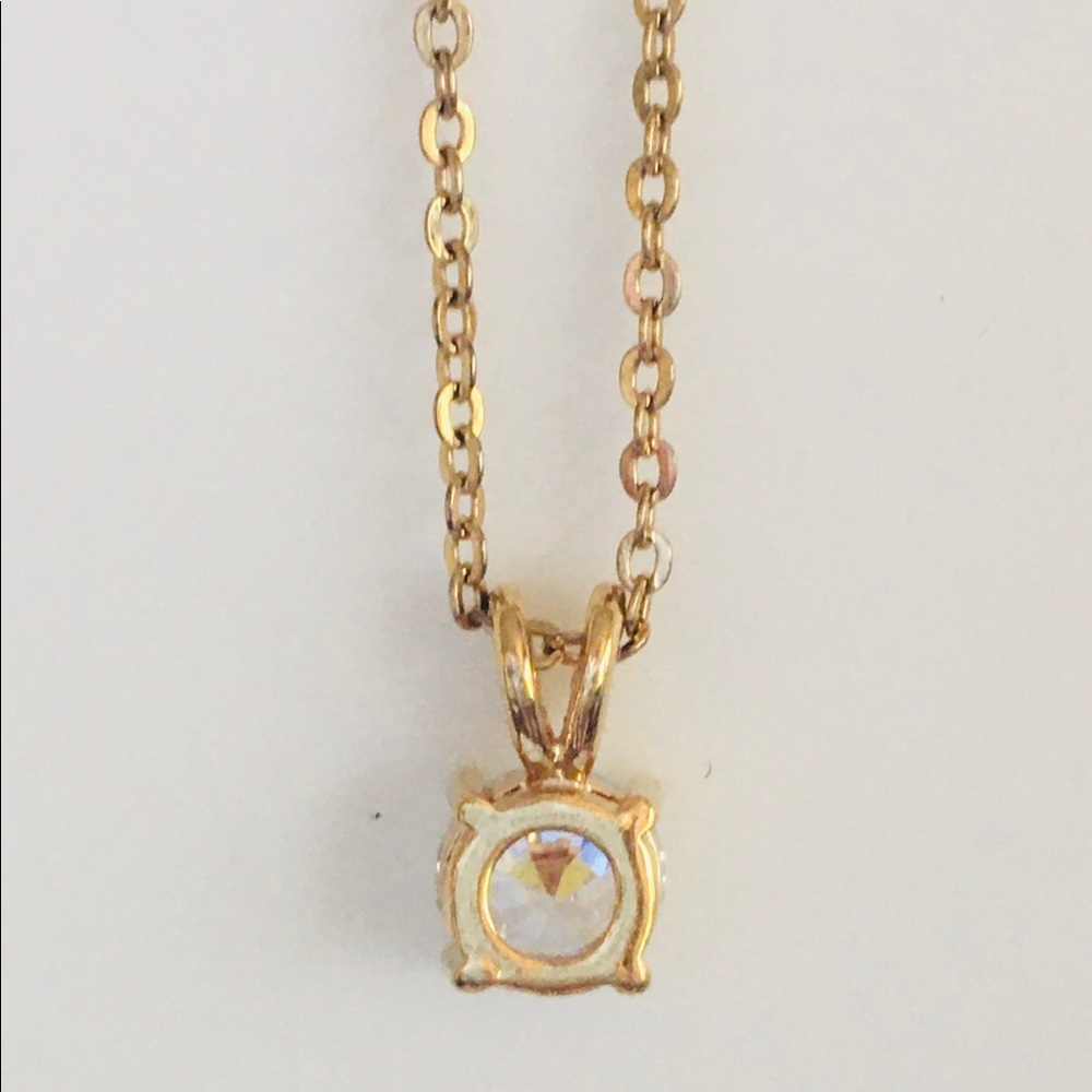 AVON Gold Tone Solitaire Cubic Zirconia Pendant - Picture 3 of 7